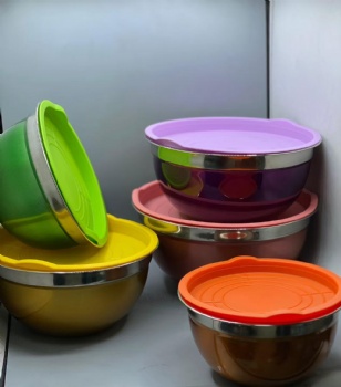 Colorful Stainless Steel Food Storage and Salad Bowls with Lids Perfect for Kitchen Prep