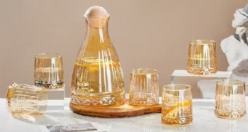 Glass Water Bottle Juice Water Drinking Bottle with Glass Cups for Party, Holiday Family Use